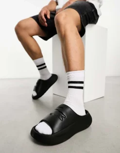 Lacoste Serve 3.0 XL Sliders In Black For Men -Clothes Fashion Store 204376186 4