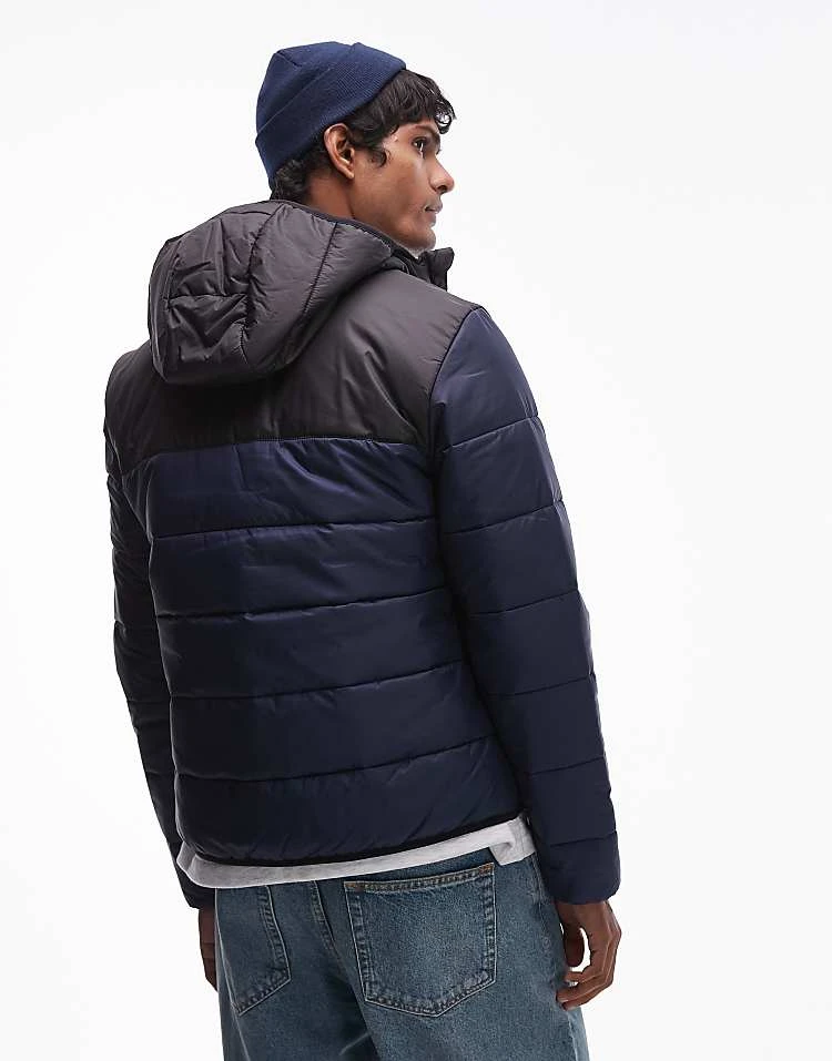 Lacoste Essentials Quilted Puffa Jacket In Navy Colour Block For Men 4 Lacoste Essentials Quilted Puffa Jacket In Navy Colour Block For Men - Image 4