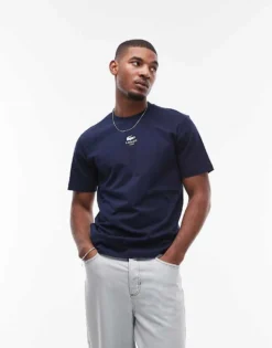 Lacoste Relaxed Fit T-shirt In Navy With Central Small Logo Print For Men