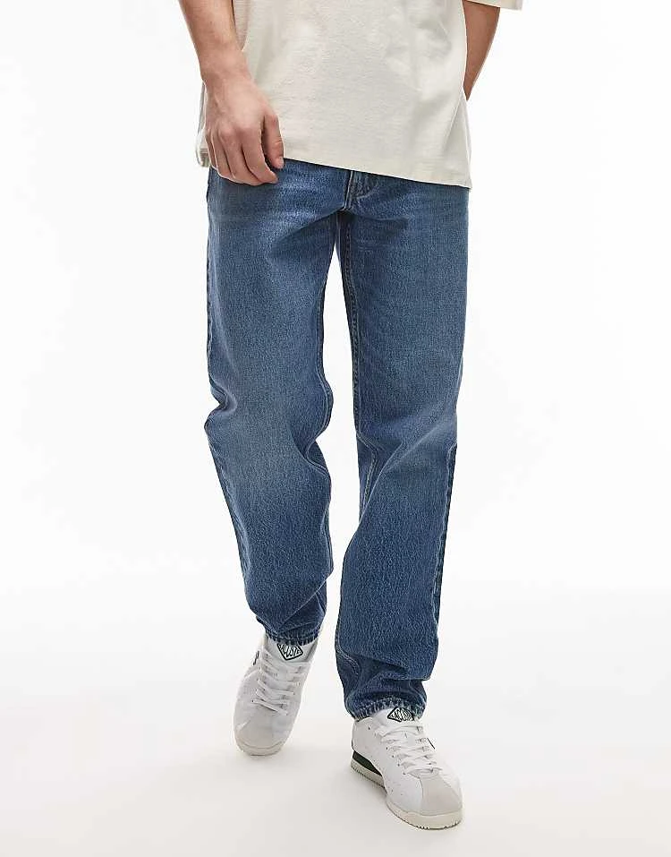 Lacoste Club Low Leather Trainers In White For Men 5 Lacoste Club Low Leather Trainers In White For Men - Image 5